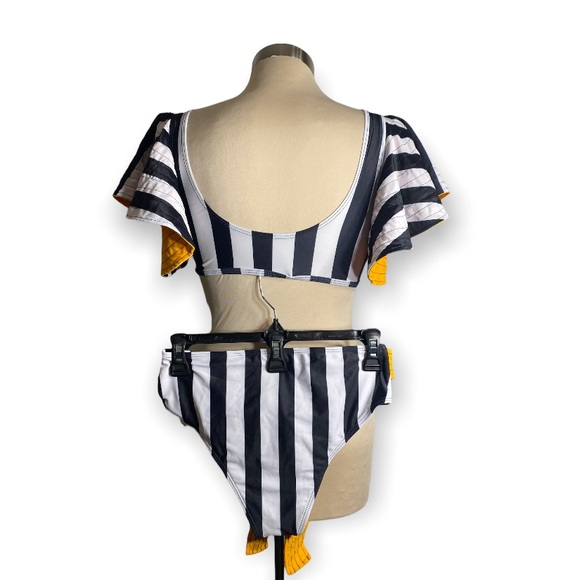 2 PIECE SWIMSUIT SET - Picture 2 of 3